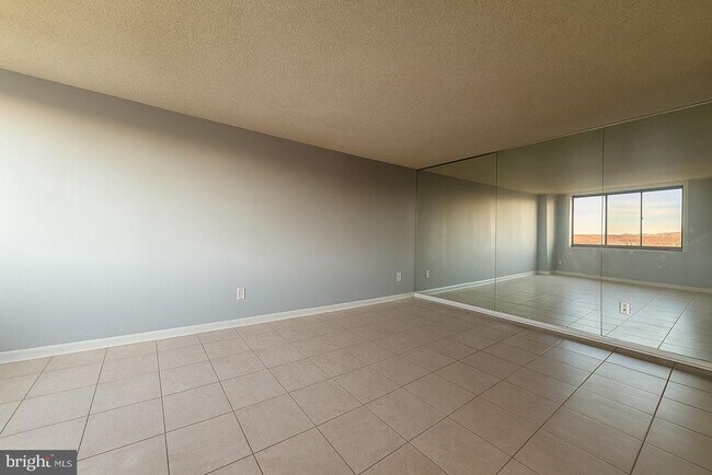 Foto del edificio - 5500 Holmes Run Pkwy