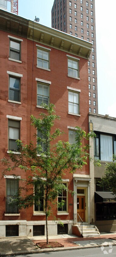 Foto del edificio - 1703 Spruce St