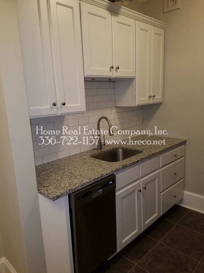 Foto del edificio - 405 N Spring St