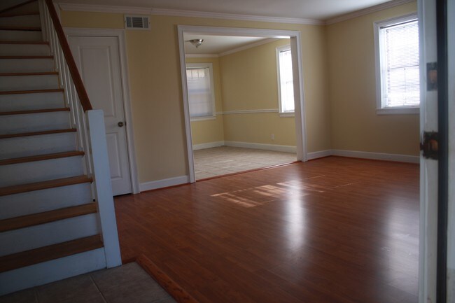 Sala de estar - Bransford Townhomes