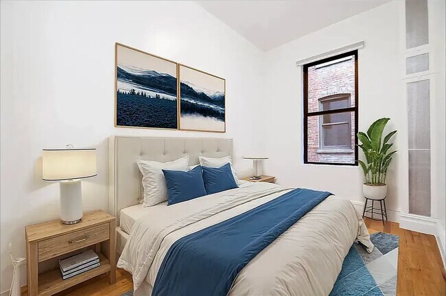 Foto del edificio - 164 Waverly Pl