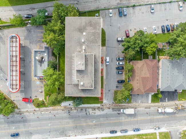 Building Photo - Vodden Apartments