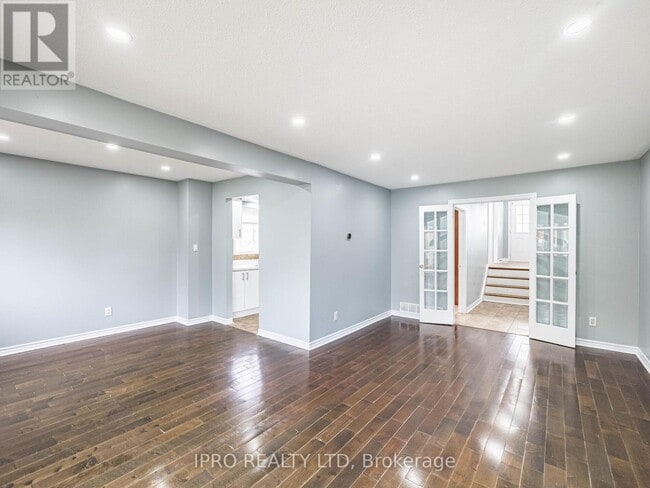 Building Photo - 7458 Catalpa Rd
