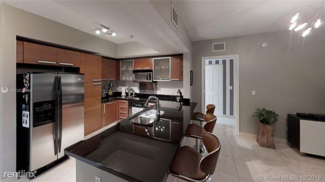 Foto del edificio - 2 br, 2 bath Condo - S Douglas Rd