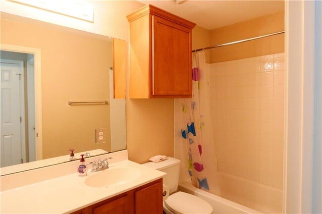 Building Photo - 11008 Crazy Well Dr