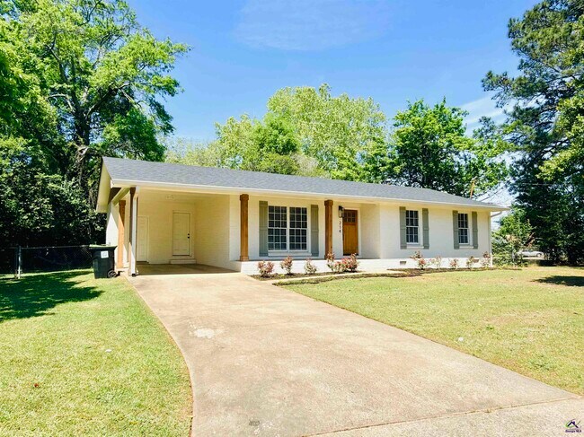 Foto del edificio - 214 Meadowridge Dr