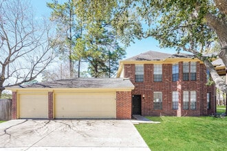 Building Photo - 11903 Gardenglen Dr