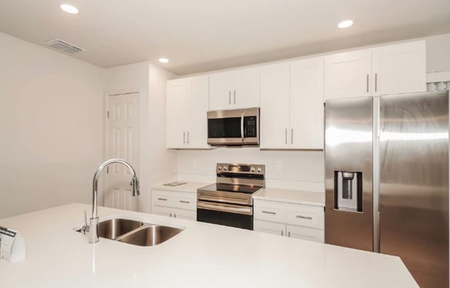 Building Photo - 3279 D St