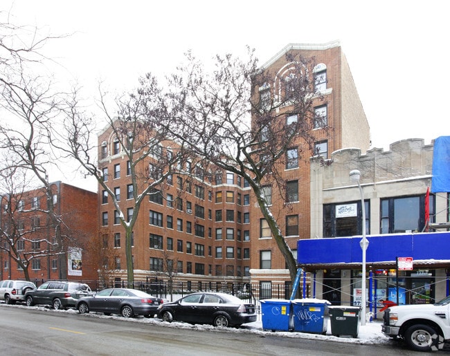 Building Photo - 725 W Sheridan Rd