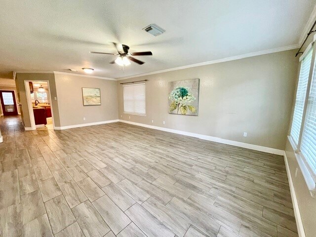 Building Photo - 13506 Spring Ct