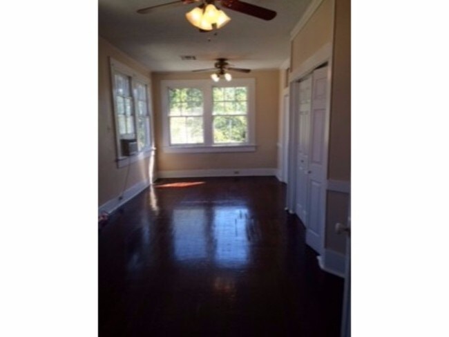 Building Photo - 1616 Abundance St