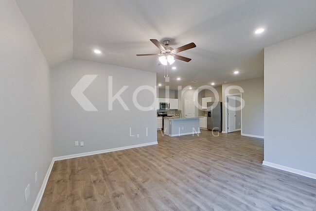 Building Photo - 108 Yardley Ct