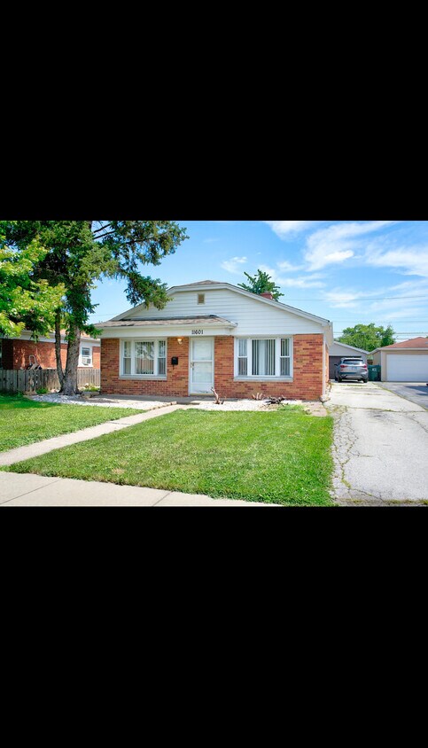 Primary Photo - 11601 S Kedzie Ave