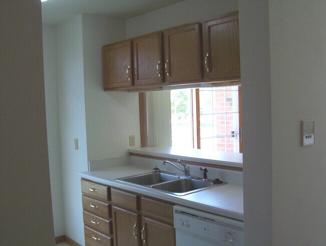Foto del edificio - Furman Somerset Apartments