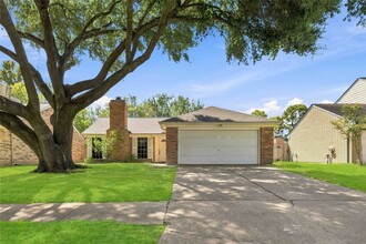 Building Photo - 22715 Braken Manor Ln