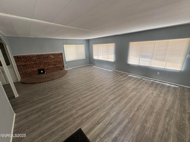 Building Photo - 155 Molly Cir