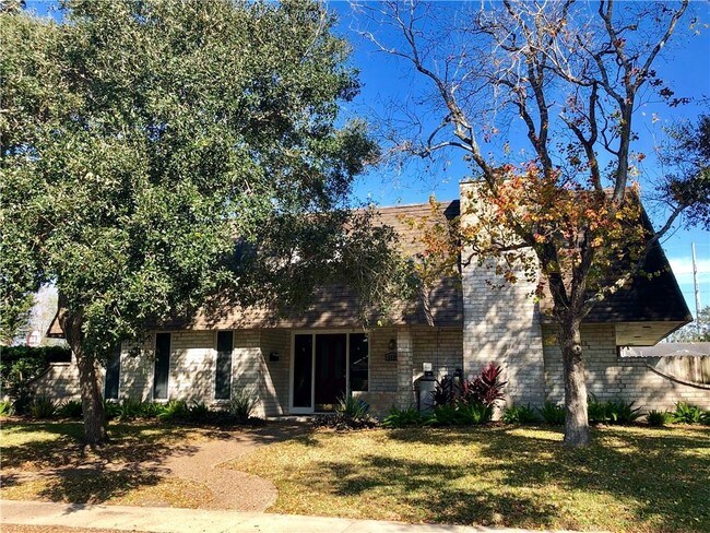 Building Photo - 4818 Wooldridge Rd