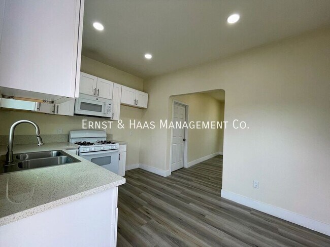 Foto del edificio - 3311 Platt Ave