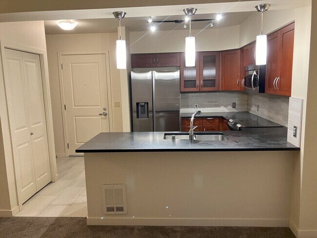 Foto del edificio - 5450 Leary Ave NW