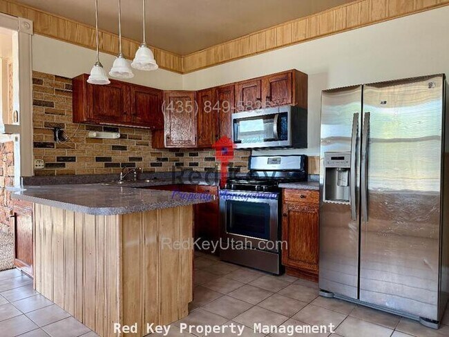 Foto del edificio - Main St Single Family Home