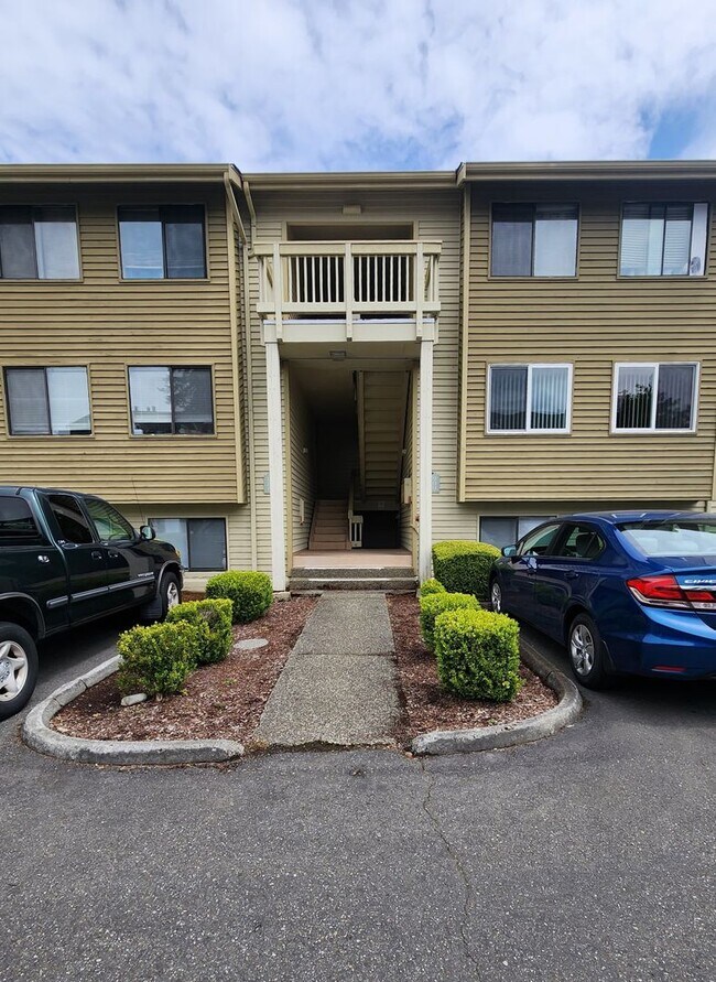 Building Photo - 1760 W Sunn Fjord Ln