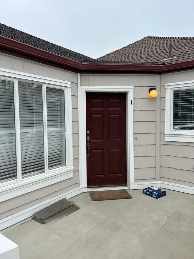 Foto del edificio - 425 Mountain View Dr