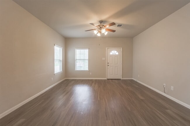 Building Photo - 3727 Bright Moon Ct
