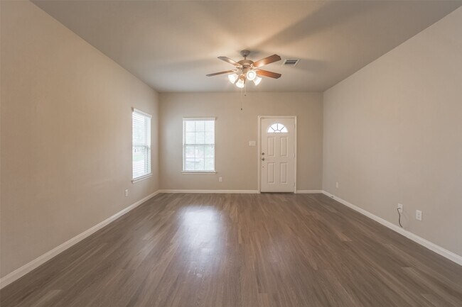 Foto del edificio - 3727 Bright Moon Ct