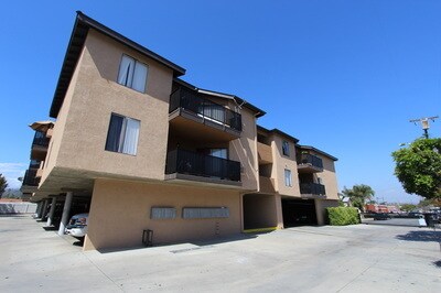 Foto principal - 704 W 1st Ave