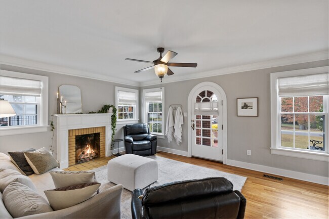 Foto del edificio - 507 Georgetown Rd NW