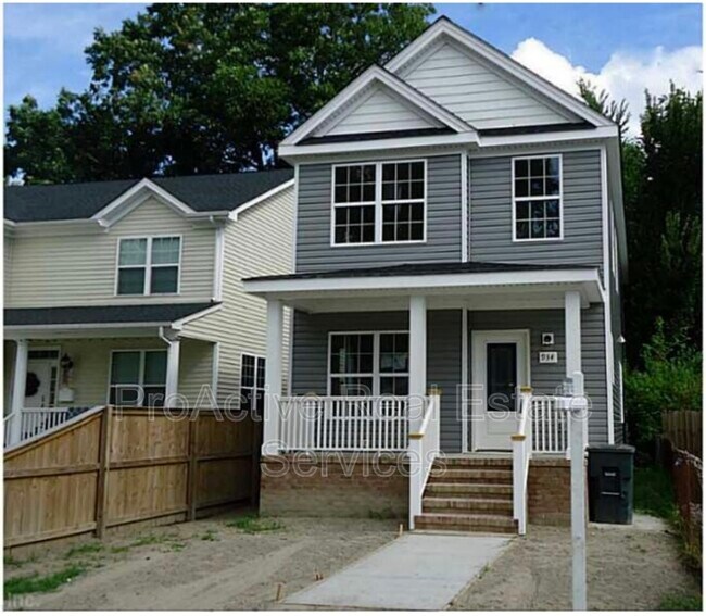 Building Photo - 934 Woronoca Ave