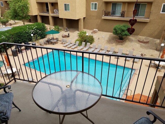 Foto del edificio - 276 Lake Havasu Ave