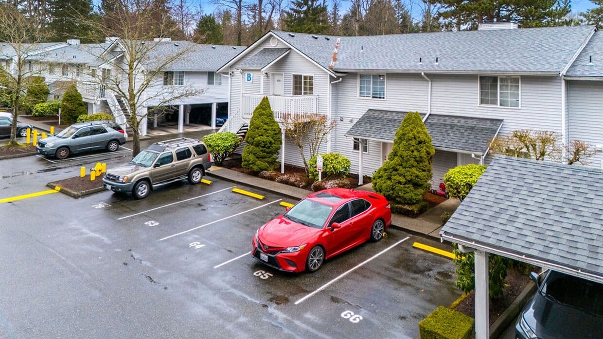 Primary Photo - ?North Creek Townhomes – Spacious Homes in...