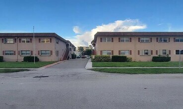 Building Photo - 650 SW 2nd Ave