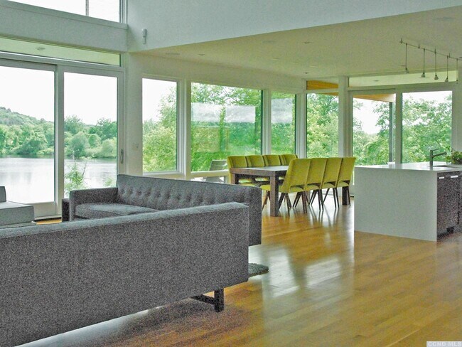 Foto del edificio - 60 Sam Hill Rd