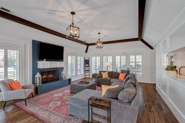 Building Photo - 9527 Enstone Cir