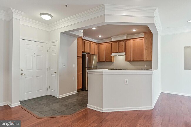 Foto del edificio - 2921 Deer Hollow Way