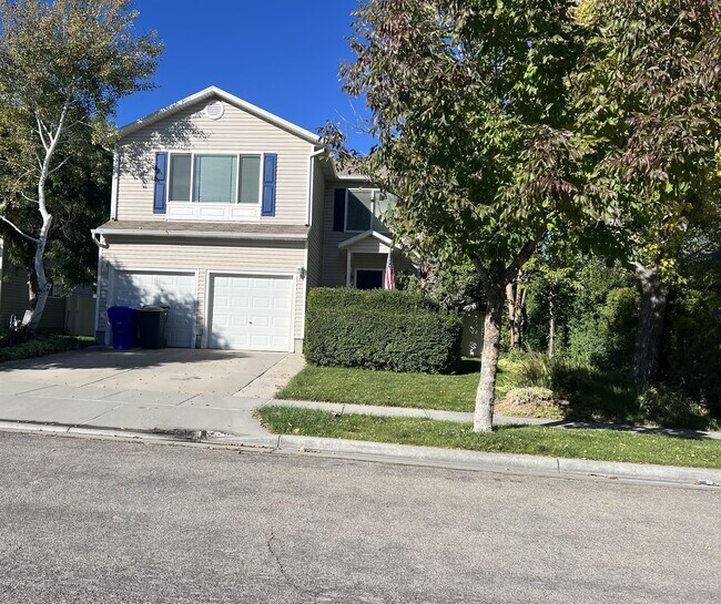 719 Hidden River Trail W, Tooele, UT 84074 House for Rent in Tooele