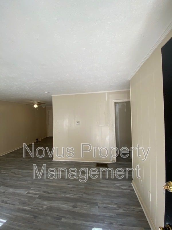 Building Photo - 40 Gees Ln