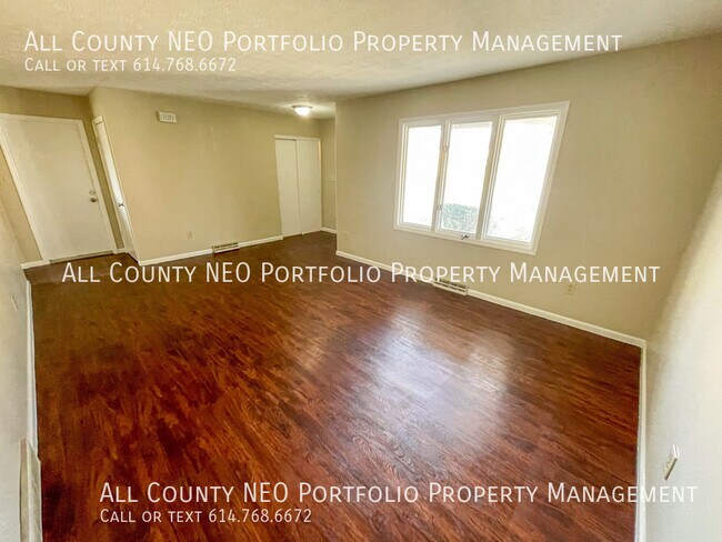 Building Photo - 6345 Birchview Dr S