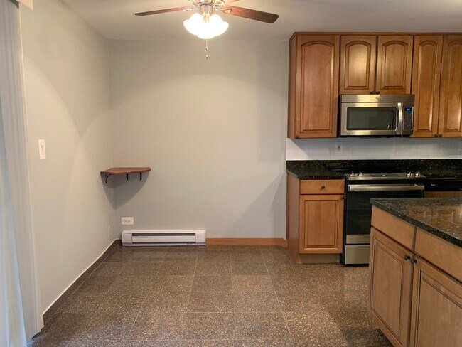 Building Photo - 4424 Arbor Cir
