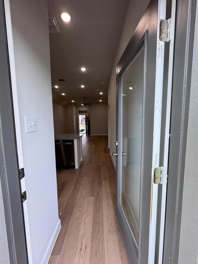 Foto del edificio - 3817 Monticello Dr