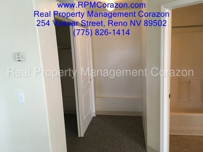 Building Photo - BIG Studio Apartment close to UNR....