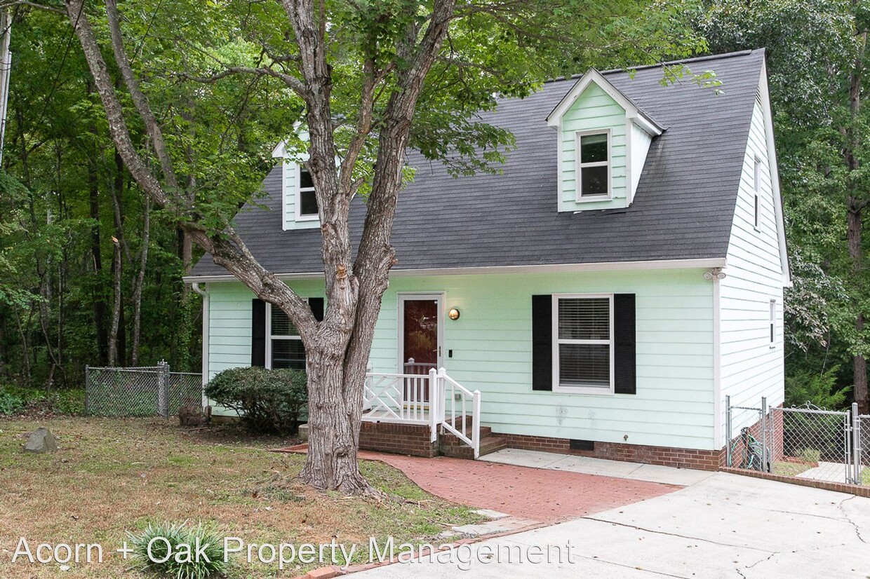 Primary Photo - 3 br, 2 bath House - 1100 Water Oak Ct.