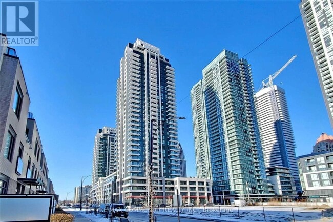 Building Photo - 4085 Parkside Village Dr