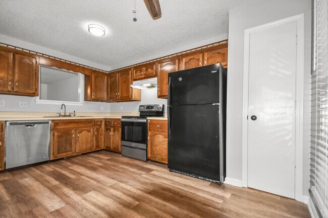 Foto del edificio - Two Bedroom in Sango!