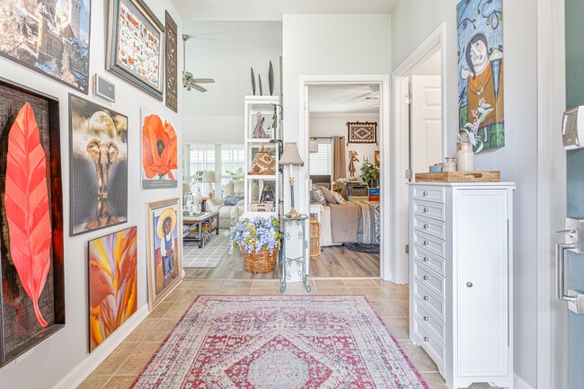 Foto del edificio - 111 Havenwood Way