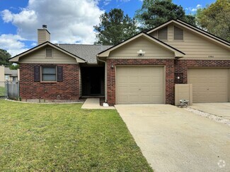 Building Photo - 2582 Gotts Ln