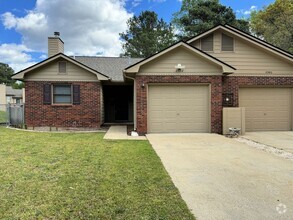 Building Photo - 2582 Gotts Ln