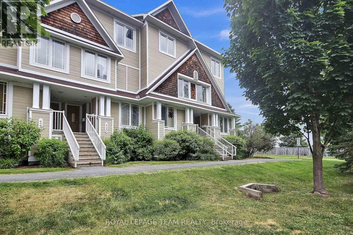 Photo principale - 414 Hillsboro Private